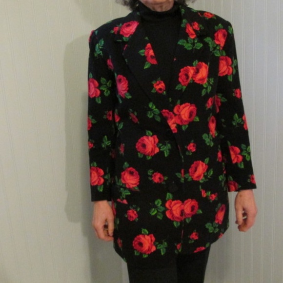 Vintage Black Velvet Jacket with Rose Pattern, Size M - Picture 1 of 6